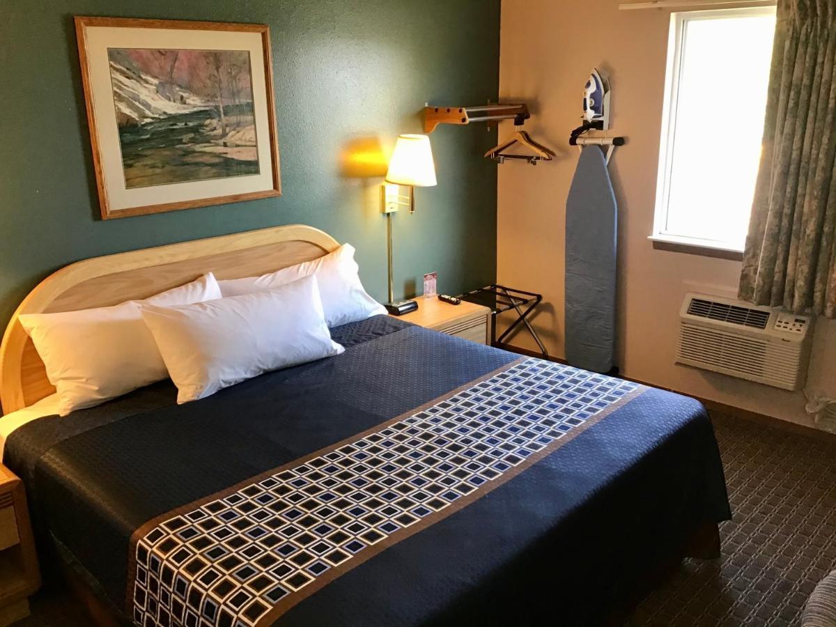 Travelodge By Wyndham Worland Kültér fotó